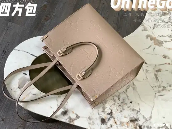 LOUIS VUITTON MM ONTHEGO 0606